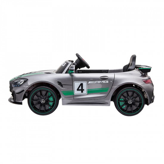 Elektrické autíčko na batériu Mercedes-Benz GT 4 AMG strieborné Elektrické autíčko na batériu Mercedes-Benz GT 4 AMG strieborné
