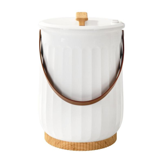 Ohrievač uterákov Elegante E18 400W Ohrievač uterákov Elegante E18 400W